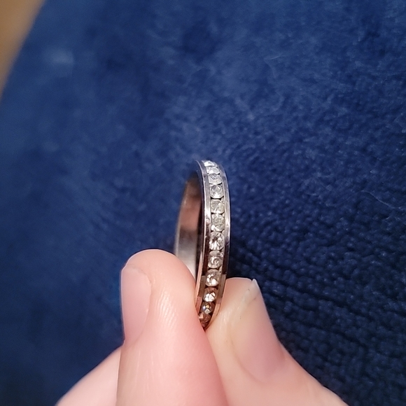 Cubic zirconia band - Picture 3 of 6